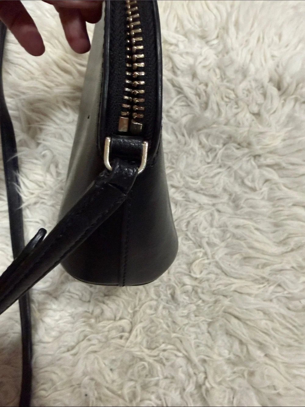 Kate Spade Kali‎ Small Dome Crossbody Leather Black